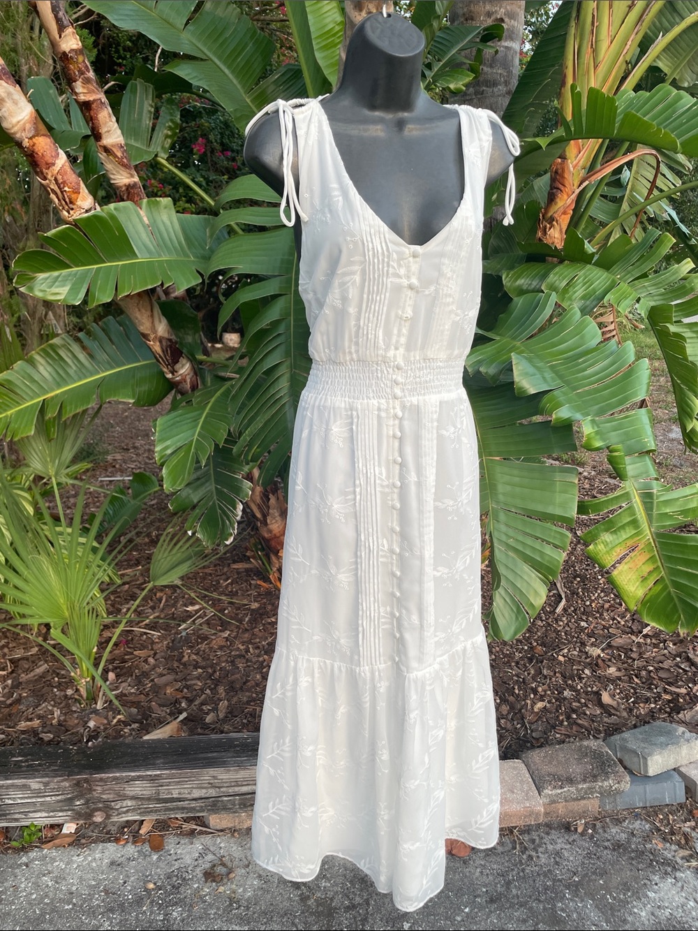 lulu’s eyelet and embroidery white dress